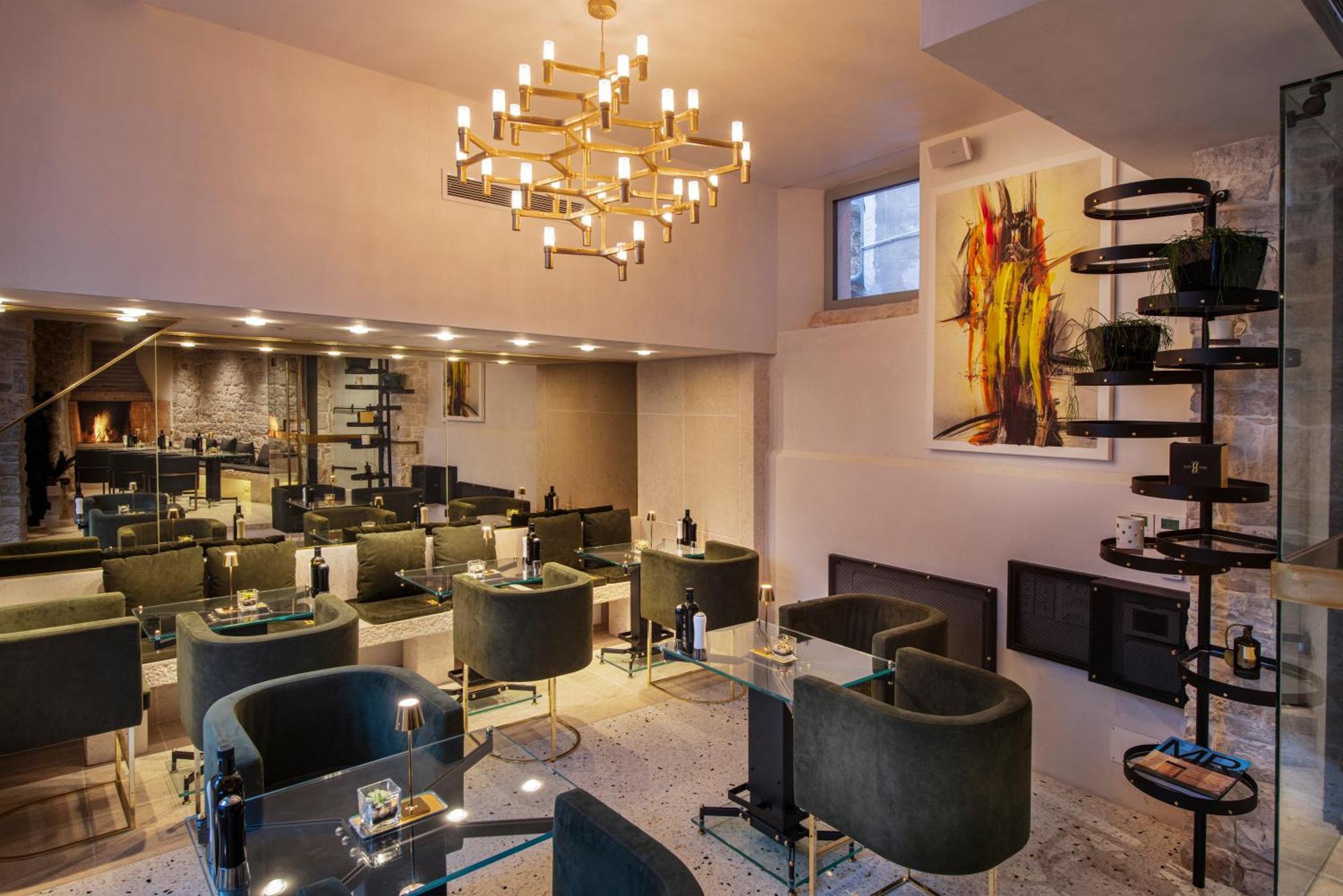 Spirito Santo Palazzo Storico Hotel Ровин Екстериор снимка